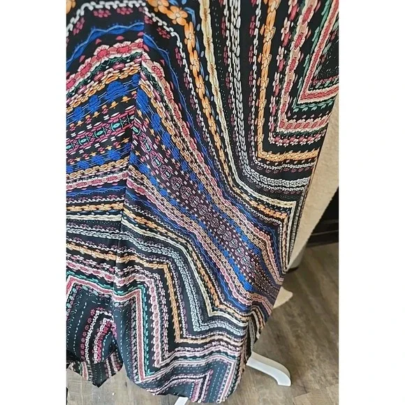 Charlie Jade Maxi Dress Womens L Black Floral With Multicolors Spaghetti Strap‎ - Picture 4 of 15